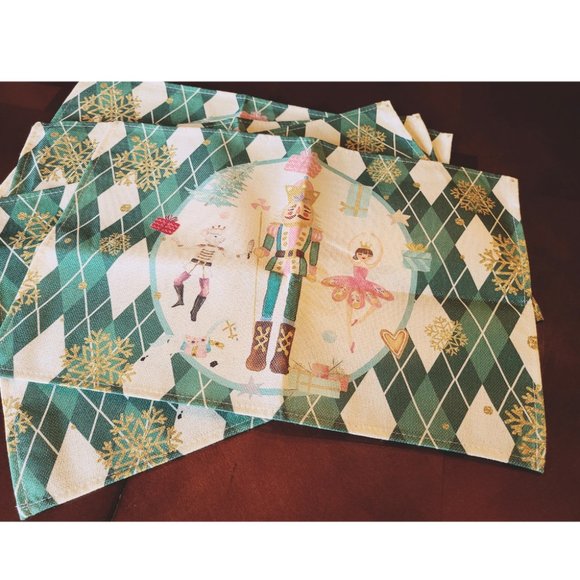 Nutcracker Placemats Christmas Decor Xmas Holiday Green Table Decorations Set 4 - Picture 5 of 12